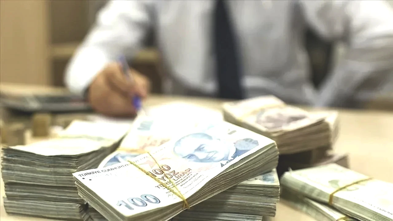 Çalışanların çoğu bilmiyor! İş yerinde bunlar oluyorsa kıdem tazminatına hak kazanıyorsunuz: SGK Uzmanı Özgür Erdursun açıkladı