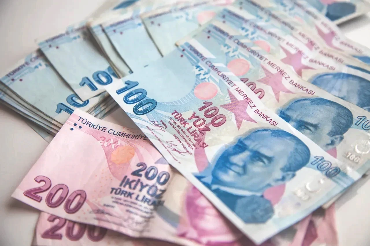 Stajyer ücretlerine devlet desteği! Bakan Işıkhan'dan önemli açıklamalar