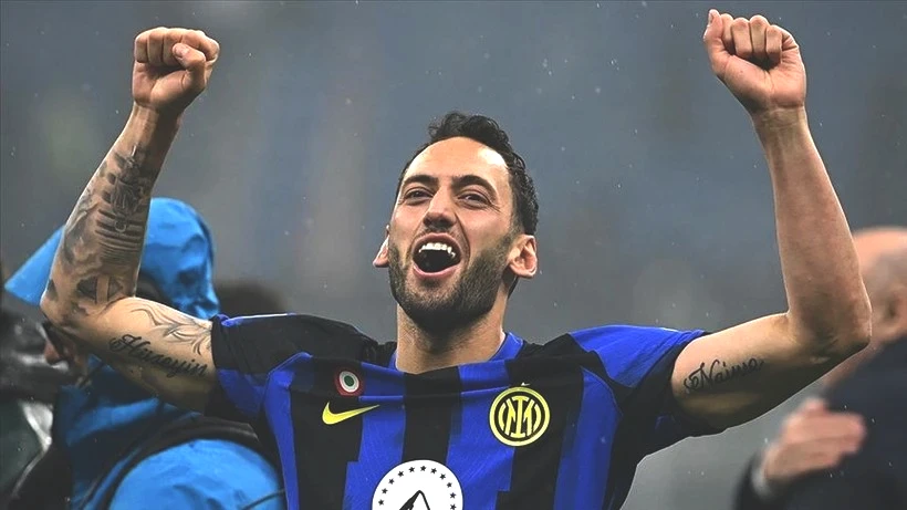 Hakan Çalhanoğlu'nun Fenerbahçe'ye Transferi Yattı mı? - Resim: 5