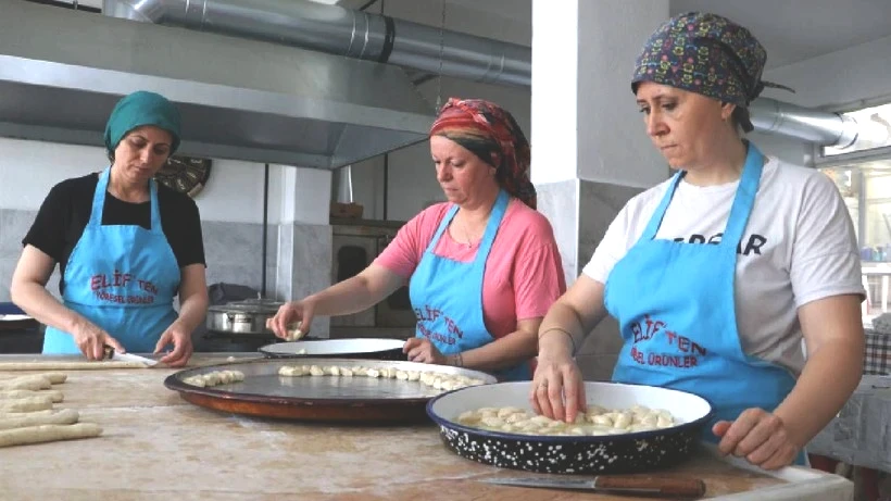 Babaannesinden Öğrendiği İş Yeni Mesleği Oldu: 4 Yılda Parayı Buldu, Şimdi Siparişlere Yetişemiyor - Resim: 2