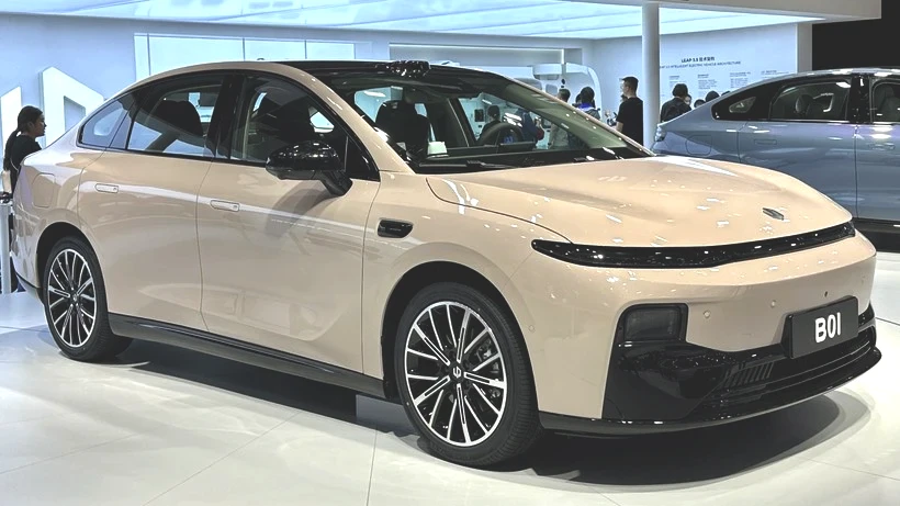 Ne BYD Ne Chery Ne Togg! Vergisiz 500 Bin Liraya Elektrikli Sedan Yollara Düşüyor - Resim: 4