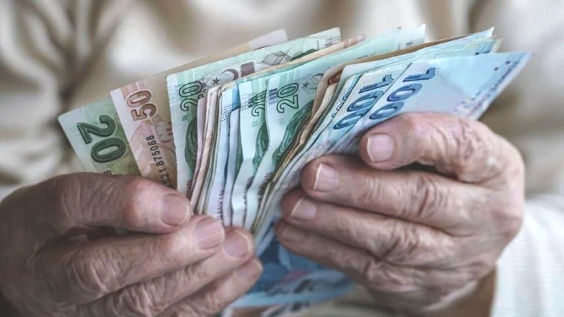 2000-2008 Arası Sigorta Girişi Olanlar Dikkat! Kademeli Emeklilik Müjdesi Yolda: Gözler Meclis’te, İşte Detaylar… - Resim: 3