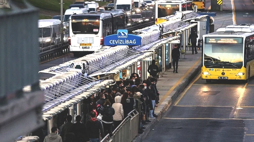 İstanbul’da Toplu Taşıma Değişiyor! Otobüs, Minibüs, Metrobüs Kullanan Herkes Etkilenecek! Artık Zorunlu - Resim: 4