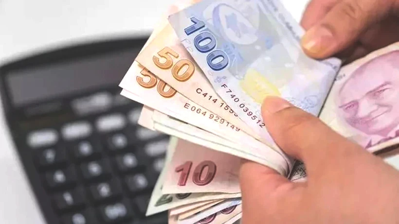 Bankalar Kesenin Ağzını Açtı: Ağustos Ayında Emekliler Bayram Edecek! 27 bin TL’ye Varan Promosyon Hesaplara Yatırılıyor - Resim: 5