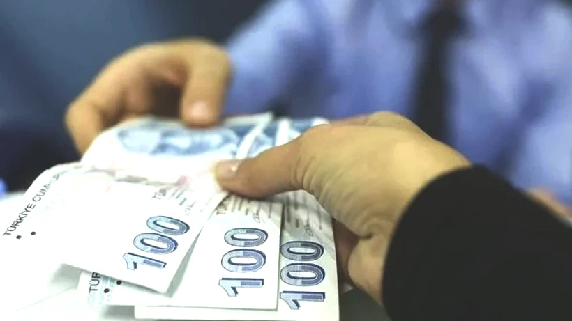 Bankalar Kesenin Ağzını Açtı: Ağustos Ayında Emekliler Bayram Edecek! 27 bin TL’ye Varan Promosyon Hesaplara Yatırılıyor - Resim: 10