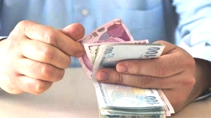 Bankalar Kesenin Ağzını Açtı: Ağustos Ayında Emekliler Bayram Edecek! 27 bin TL’ye Varan Promosyon Hesaplara Yatırılıyor - Resim: 4