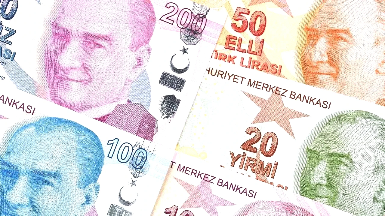 Konut kredilerindeki büyük indirim! Ziraat ve Halkbank’tan ev alacaklara önemli fırsat!