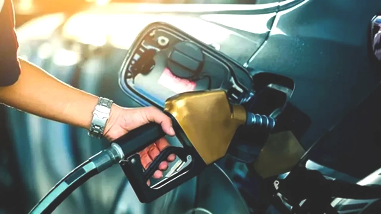 Akaryakıt fiyatlarına beklenen zam yukarı çekildi! Salı benzin, çarşamba motorin, perşembe LPG artacak