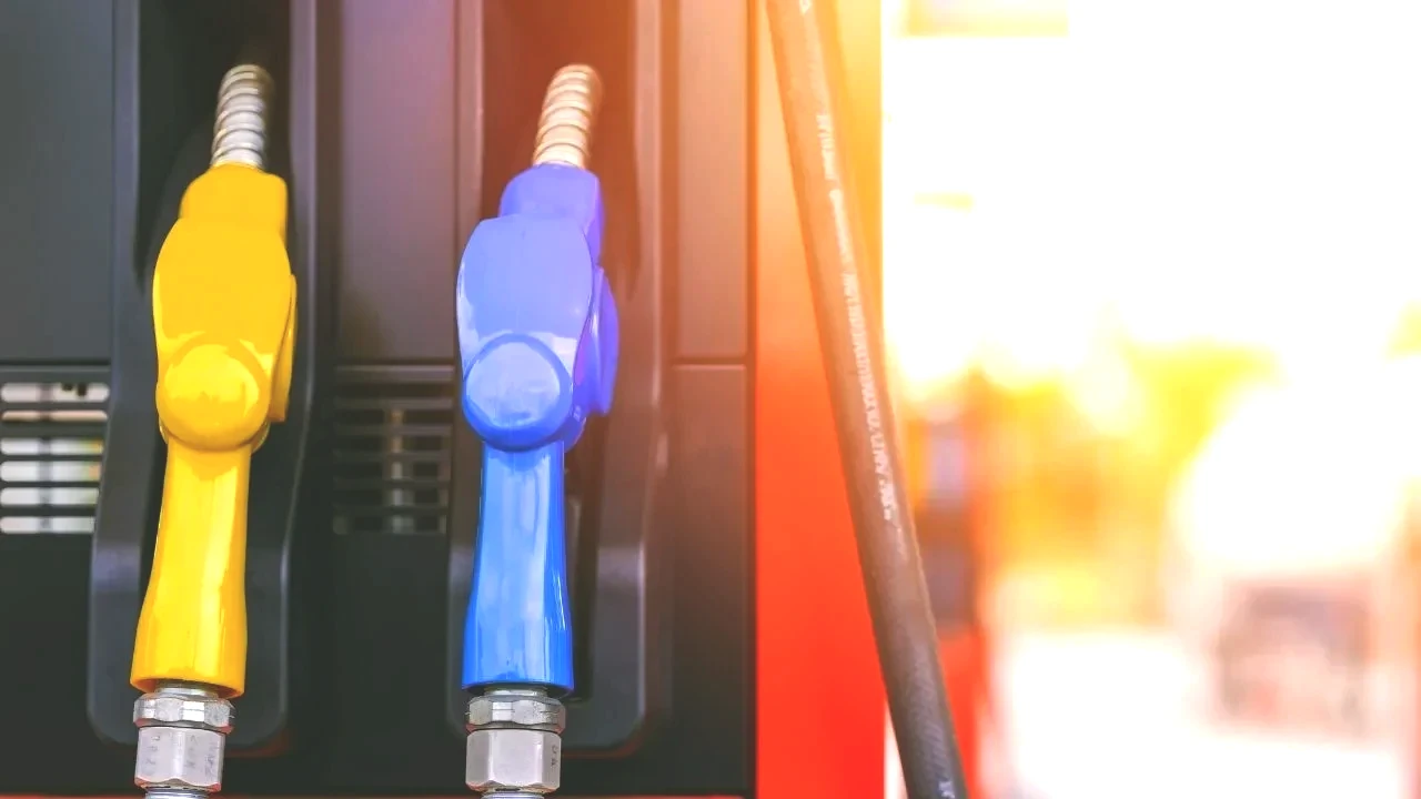 Akaryakıt fiyatlarına beklenen zam yukarı çekildi! Salı benzin, çarşamba motorin, perşembe LPG artacak