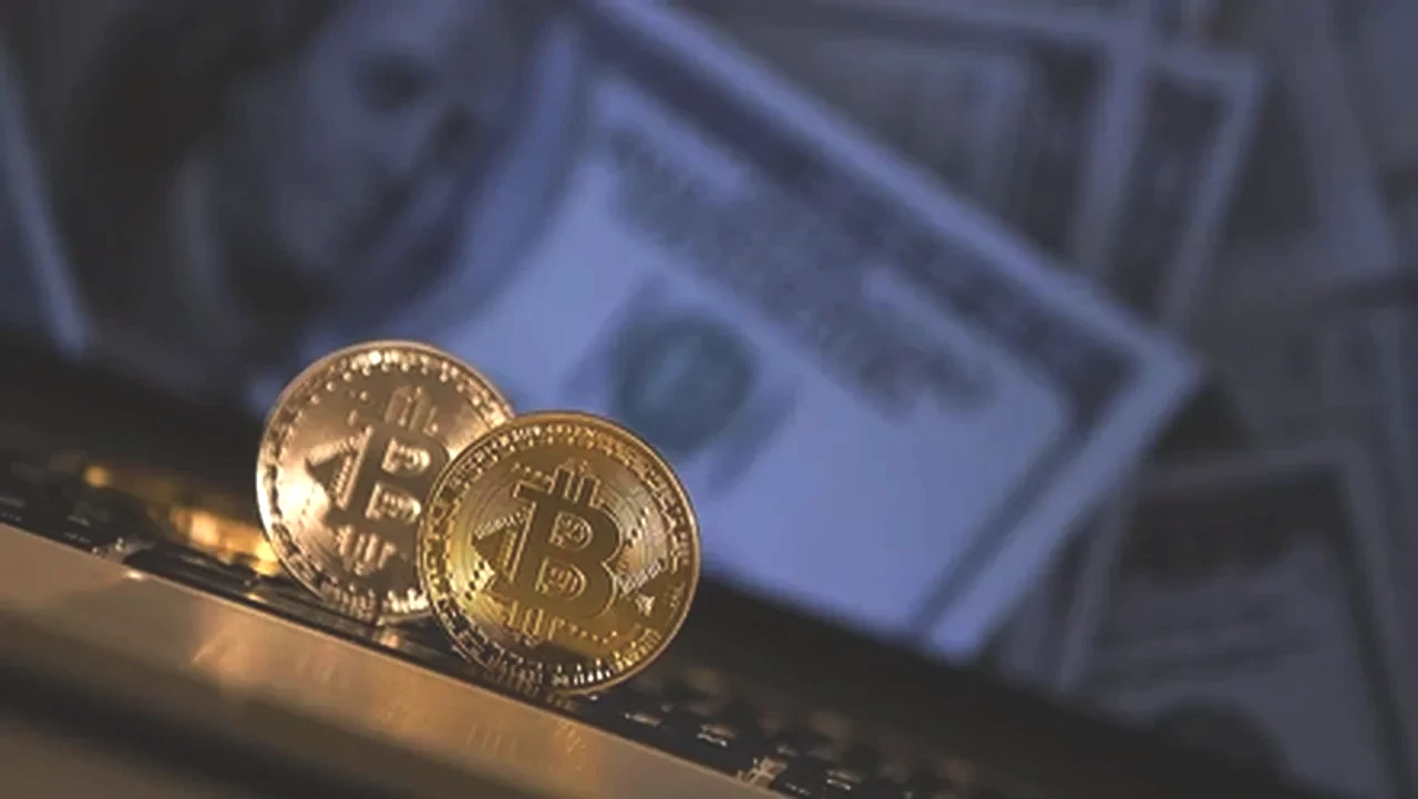 Yeni bitcoin fiyat tahmini geldi! Tarife esnekliği etkili olacak